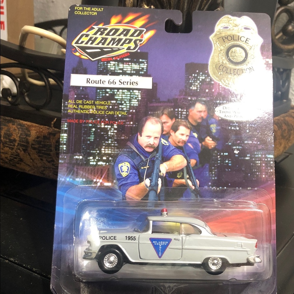 Champs Silver 1955 Police Car Toy - Route 66 Series